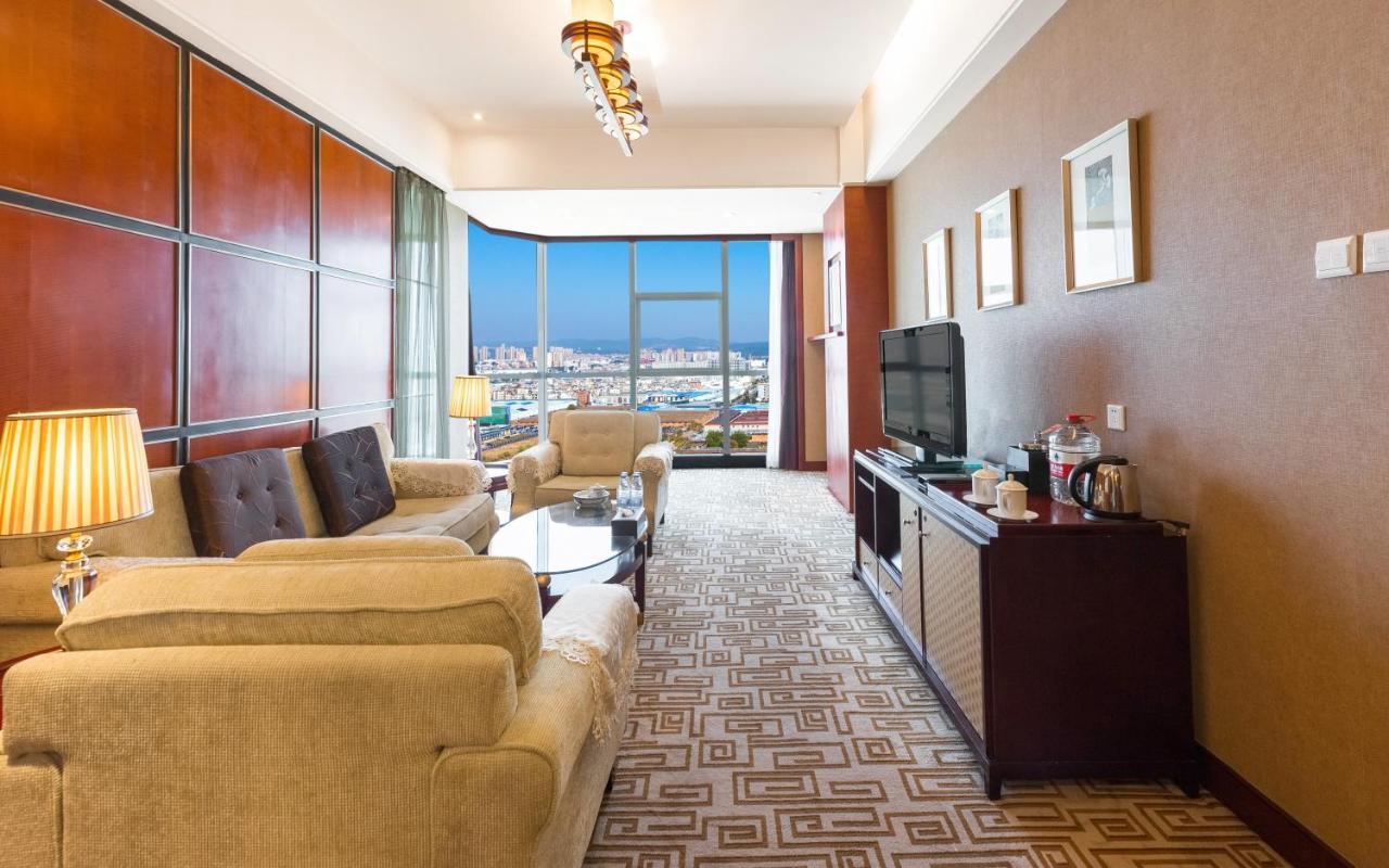 Empark Grand Hotel Kunming Extérieur photo