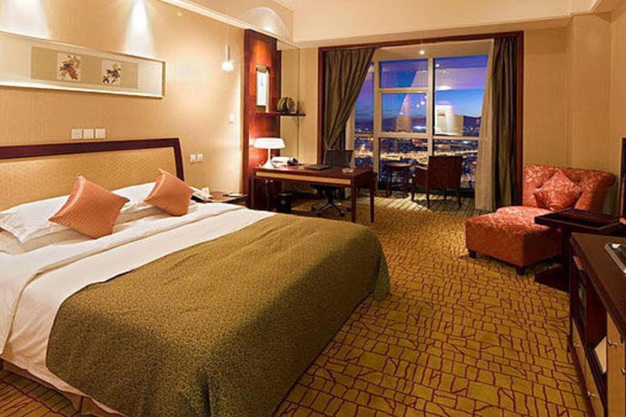 Empark Grand Hotel Kunming Extérieur photo
