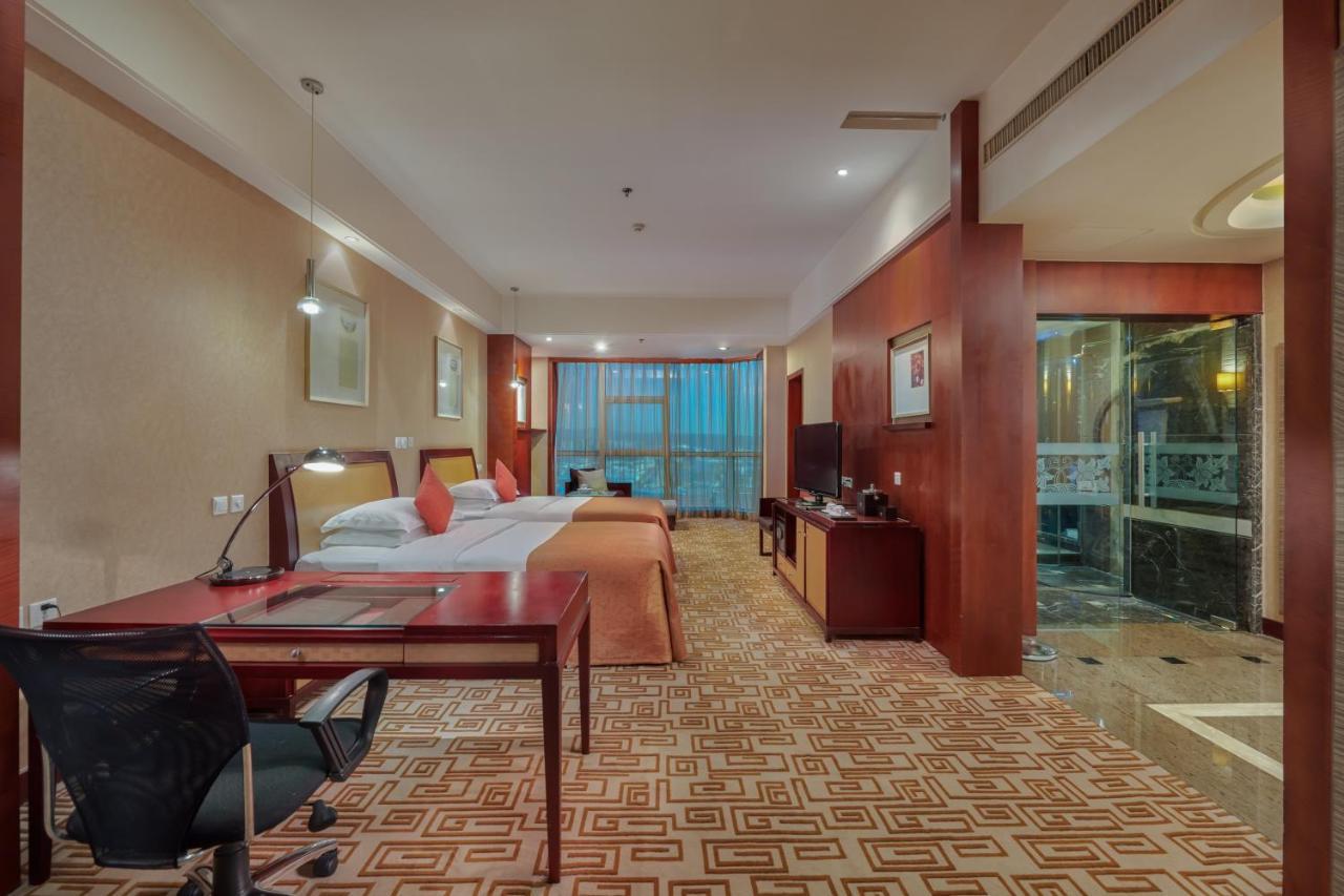 Empark Grand Hotel Kunming Extérieur photo