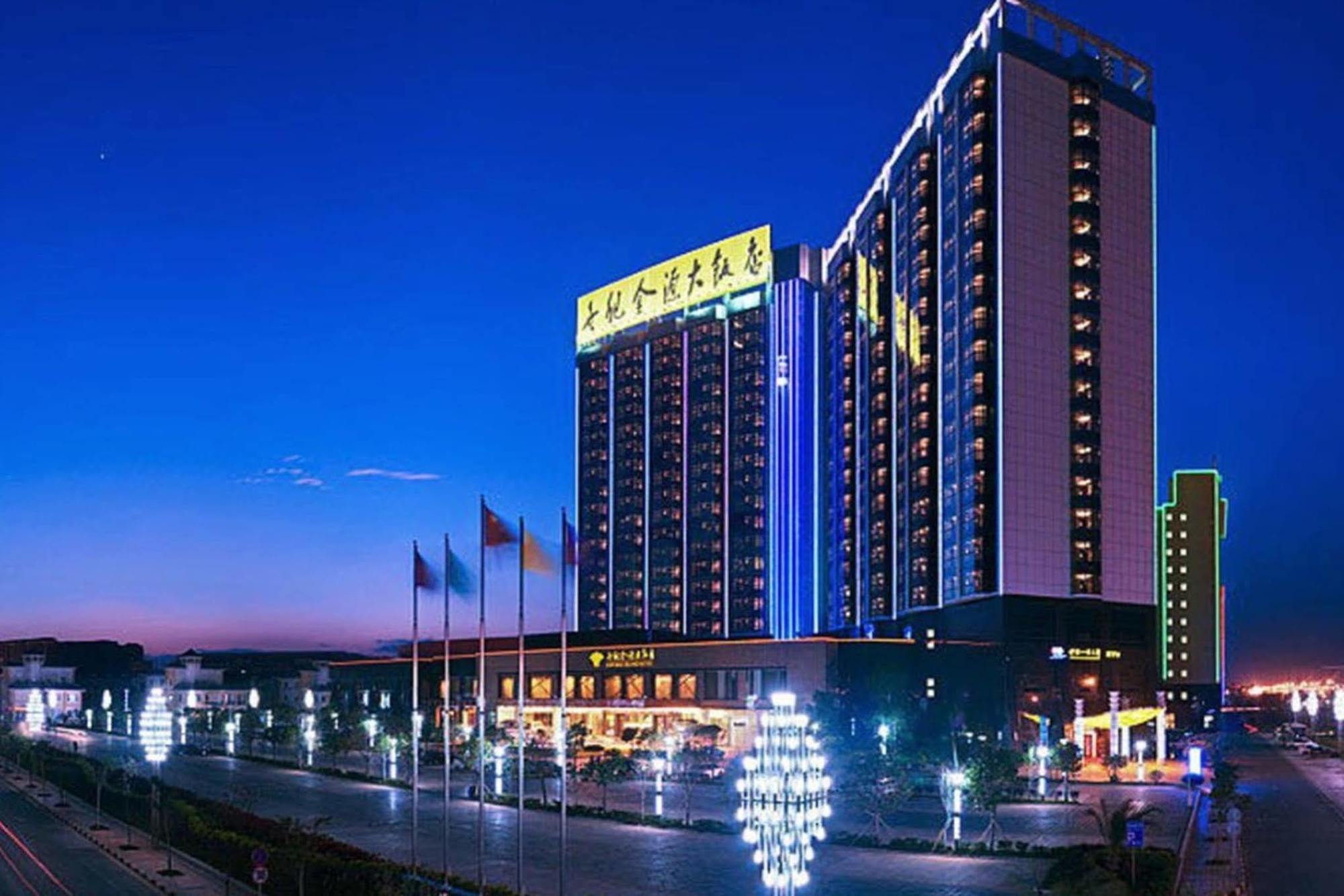 Empark Grand Hotel Kunming Extérieur photo