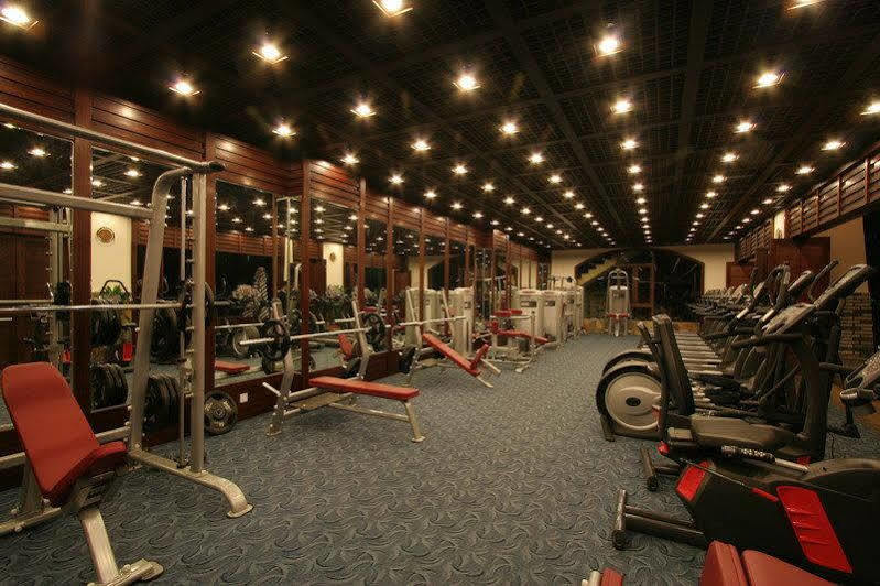 Empark Grand Hotel Kunming Extérieur photo